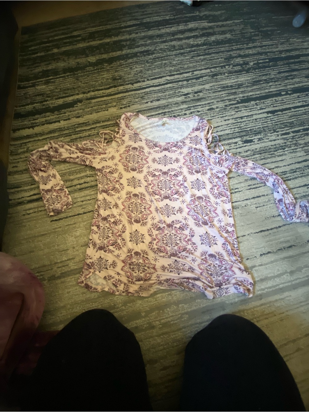 Mudd Pink Paisley Cold-Shoulder Long Sleeve Top